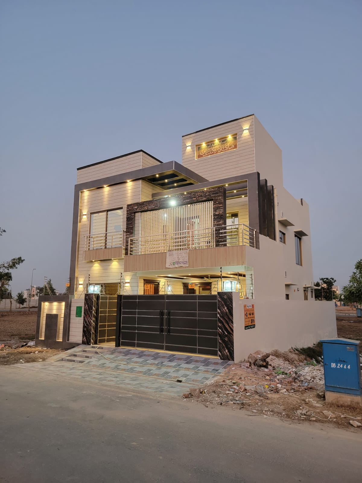 New Ali Brothers Paints House: Lahore's Premier GREENX Paints Dealer & Construction Partner 4